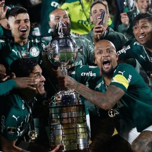 Final da Libertadores Palmeiras x Flamengo pode ir para prorrogação e pênaltis; entenda as regras